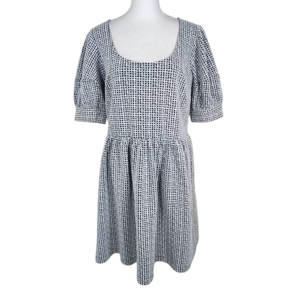 LOFT Black and White Babydoll Dress Size Medium Textured Scoop Neck Swing Dress - Picture 2 of 11